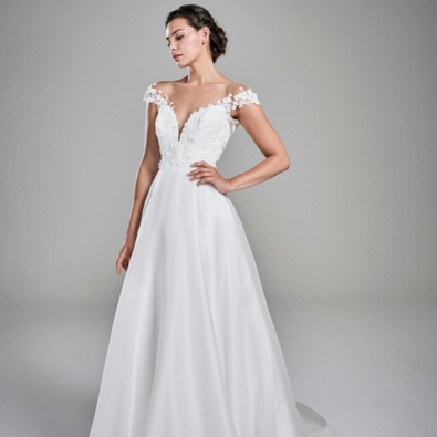 Suzanne Neville 'Favorites of 2022' Trunk Show Main Image