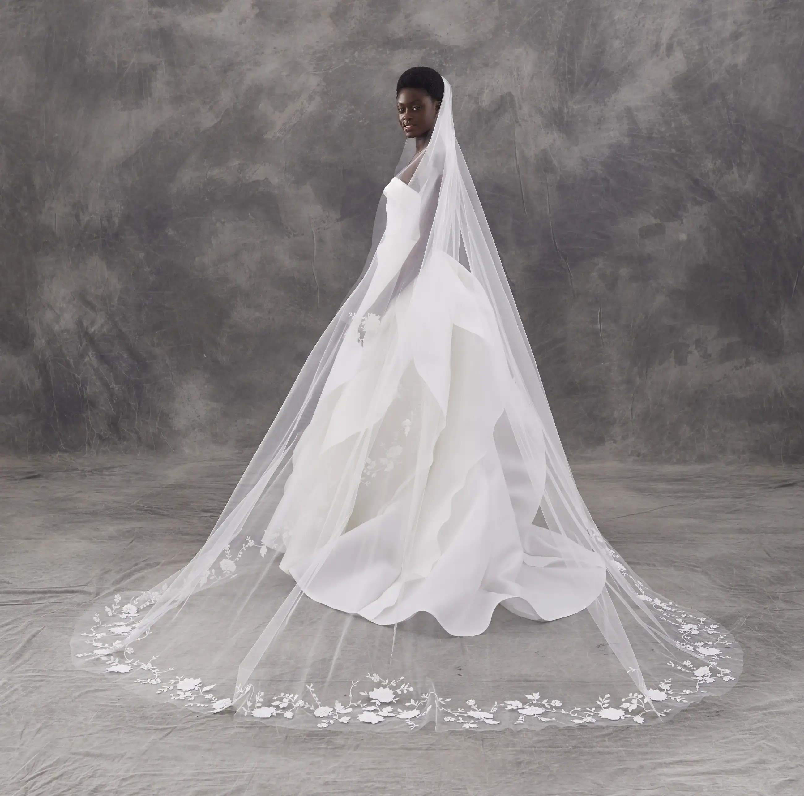 Spring Sample Sale – Veils