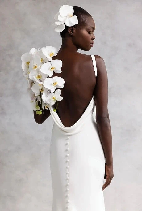 Model wearing a dress by Romona Keveza