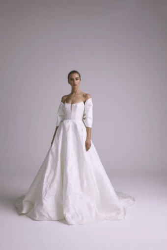 Amsale Style #Thea #4 Silk White thumbnail