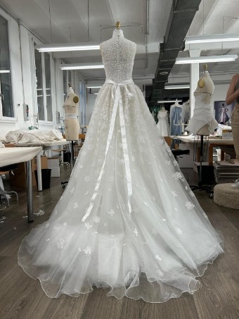 Peter Langner Style #Glass Slipper #4 default Silk White thumbnail