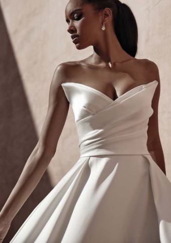 Pronovias Style #Landon #3 Off White thumbnail