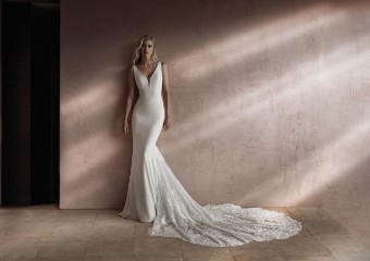 Pronovias Style #Palaiss #2 Off White thumbnail