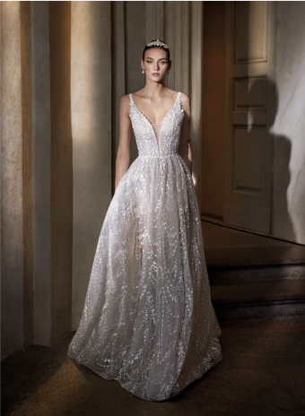 Pronovias Style #Lulit #0 default White thumbnail