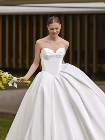 Pronovias Style #Eimera #0 default Off White thumbnail