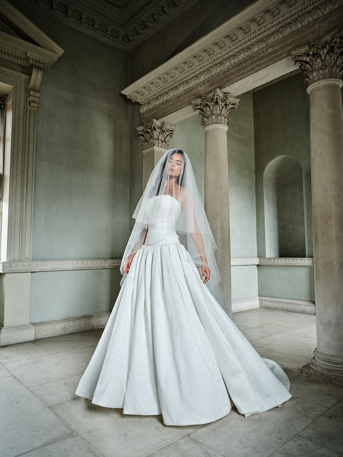 Suzanne Neville | Zoya's Atelier