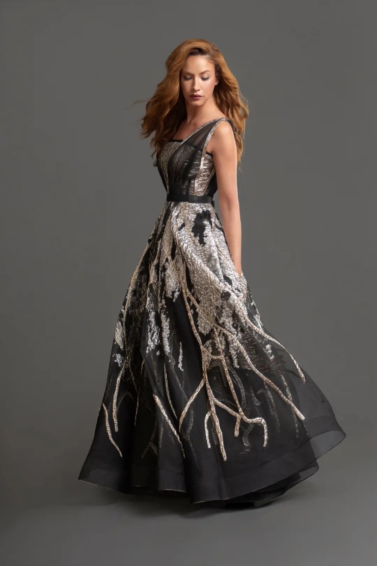 alex teih gowns