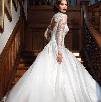 Suzanne Neville Style #Leading Lady #1 Ivory thumbnail