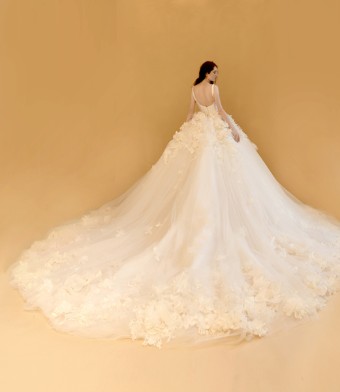 The Atelier by Professor Jimmy Choo Style #Celine Ballgown #0 default Ivory - as sampled thumbnail
